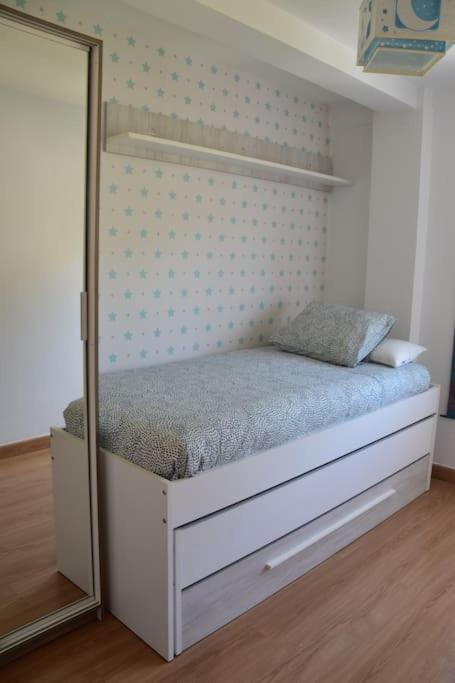 Apartament Laucar Vivienda De Uso Turistico Burgo Zewnętrze zdjęcie